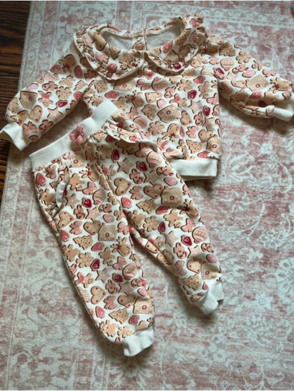 3-6 Months Girls Cozy Cookie Print Sweatshirt & Jogger Set - Cream Pink